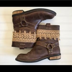 Leather Latigo Boots sz 6.5